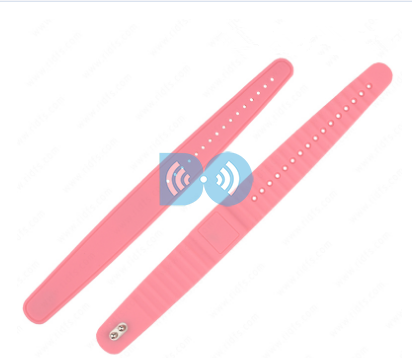 Swimming Pool Programmable Rfid Wristband Waterproof 13.56Mhz